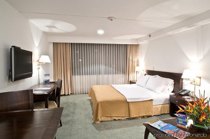 Hotel Dann Norte Bogotá Szoba fotó