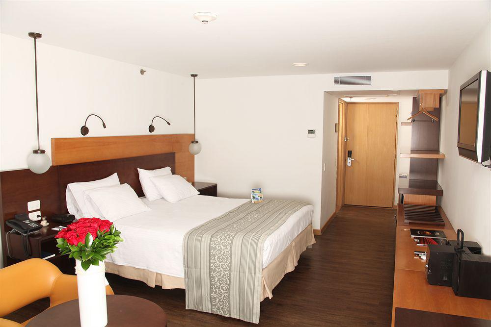 Hotel Dann Norte Bogotá Szoba fotó